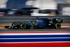 Хэмилтон стал шестикратным чемпионом "Формулы-1"