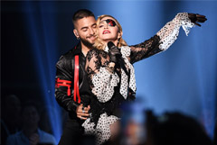 Мадонна отменила три концерта из-за "чудовищной боли"