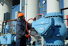 Медведев назвал условия разрешения спора по газу с Украиной