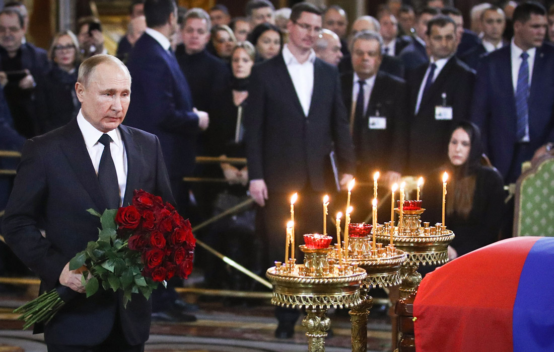 Президент РФ Владимир Путин на церемонии прощания