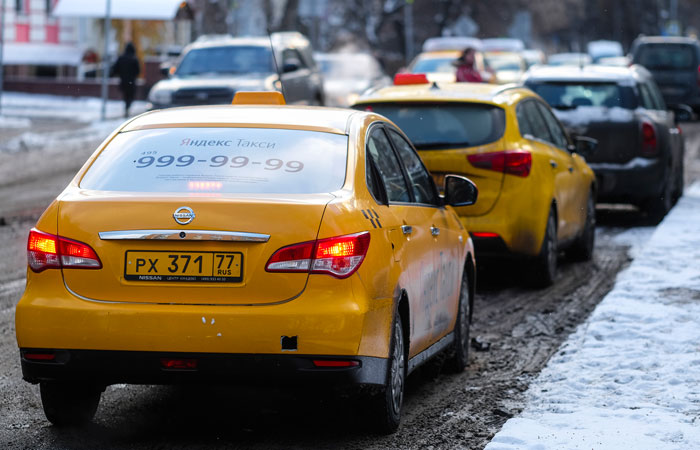 Агрегаторы такси предупредили о риске ухода водителей в "серую" зону из-за законопроекта Турчака