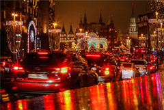 В центре Москвы начнут перекрывать улицы к праздникам с 28 декабря