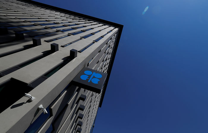 Слово и дело - Россия наращивает нефтедобычу в условиях сделки ОПЕК+ второй год