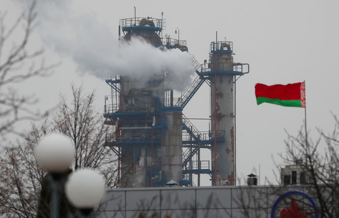 Структуры Михаила Гуцериева начали поставки нефти в Белоруссию