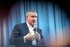 Рогозин пообещал, что российская сверхтяжелая ракета будет гораздо дешевле американской