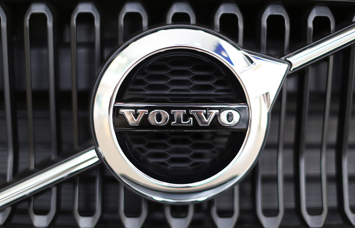 Volvo      2019    