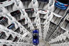 Автодилеры зафиксировали "подозрительно хорошие" продажи новых машин в РФ в январе