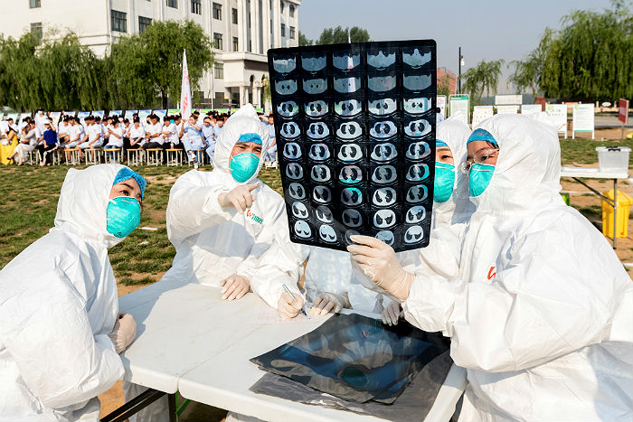 В Китае меры по защите от коронавируса затронули более 1 млрд человек