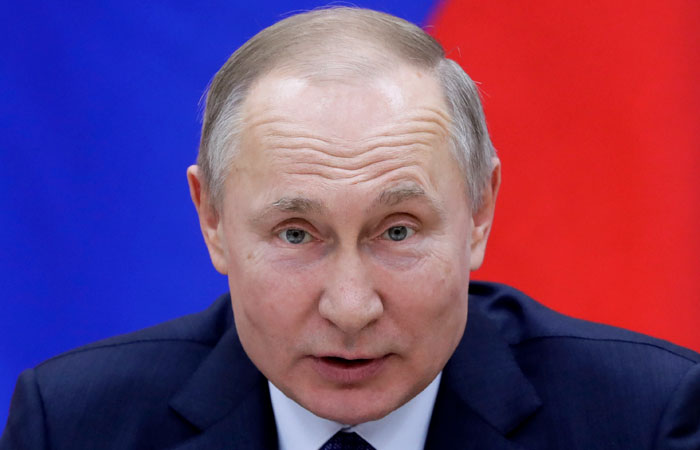 Путин выступил против переноса другого выходного на день голосования по Конституции