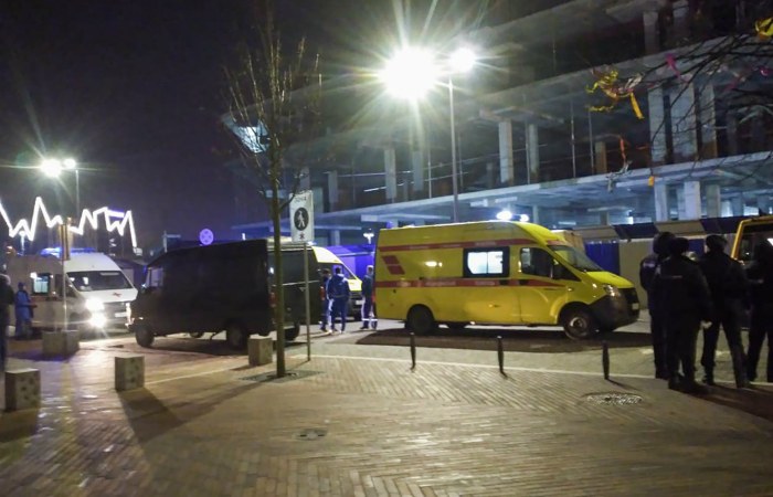 Два человека погибли в результате стрельбы на рынке в Калининграде