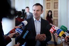 Партия Вакарчука представила стратегию возвращения Украине Донбасса и Крыма