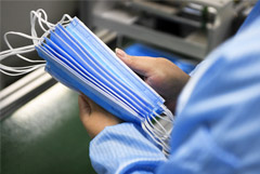 В Свердловской области маски на резинке подорожали на 18% за неделю