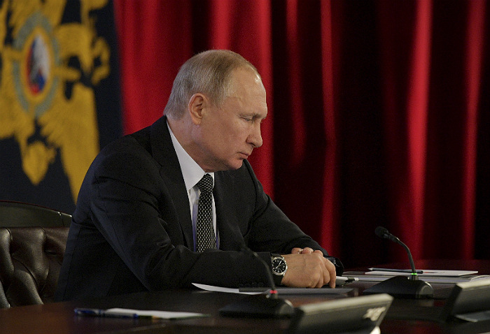 Президент РФ назвал приемлемыми для страны нынешние цены на нефть