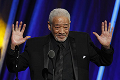 Умер автор песен Ain't No Sunshine и Just the Two of Us