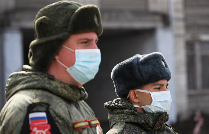 В Минобороны РФ назвали стабильной ситуацию в армии на фоне коронавируса