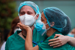 В Испании вновь ускорился прирост смертности от коронавируса