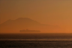 Пираты у берегов Бенина захватили в заложники трех россиян