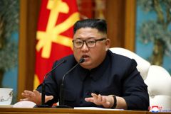 Ким Чен Ын две недели не появлялся на публике, СМИ сообщают о его болезни и смерти