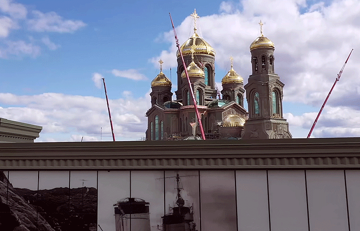 В экспертном совете РПЦ по искусству не согласились с изъятием мозаики со Сталиным из храма ВС