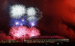 Салют в честь Дня Победы прошел в Москве