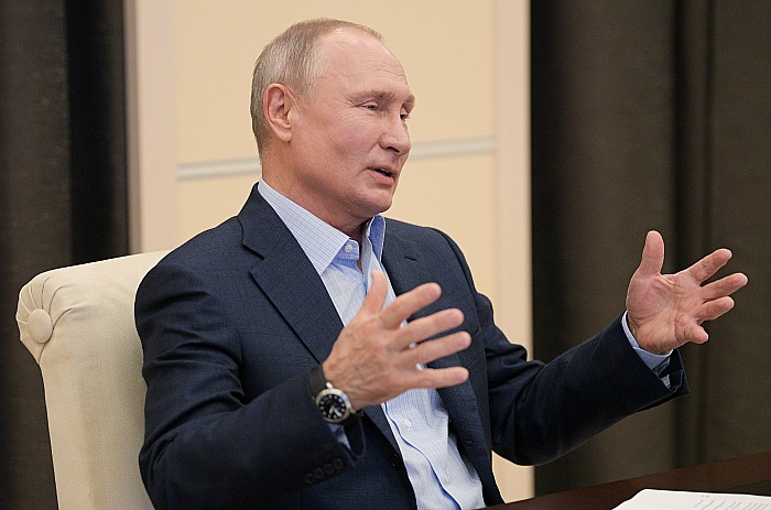Путин озвучил условия кредитной программы поддержки занятости для пострадавших отраслей