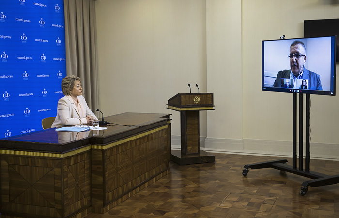 В процессе интервью