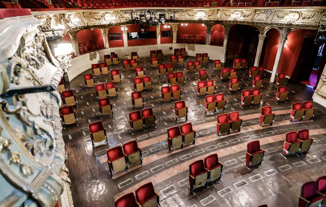 3 июня. В Берлине готовится к открытию драматический театр.
