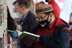 В Москве после коронавирусной паузы открылся масштабный книжный фестиваль