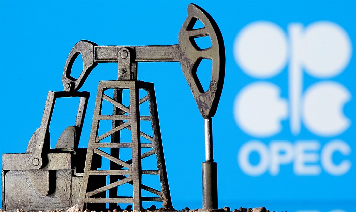 Страны ОПЕК+ договорились продлить текущее сокращение добычи нефти до конца  июля