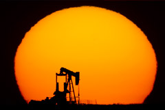 Цены на нефть остались стабильными во вторник утром