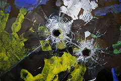 Источник сообщил о гибели четырех человек при стрельбе в московской квартире