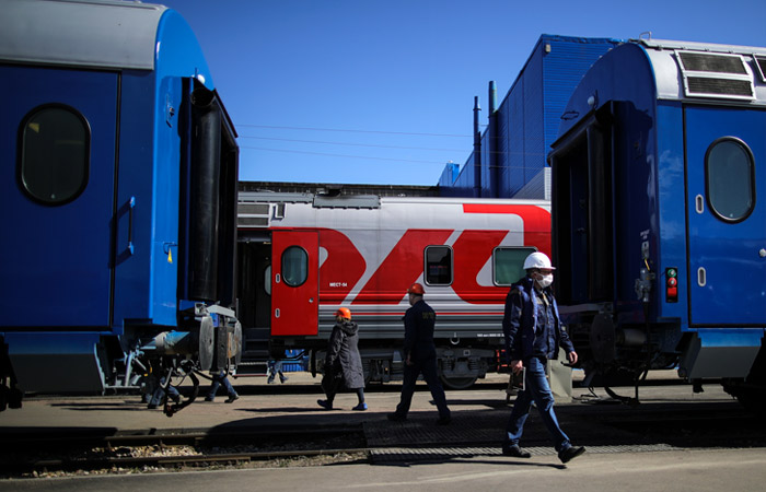 Пассажиры поездов в РФ смогут вернуть деньги за билеты в течение года после снятия ЧС