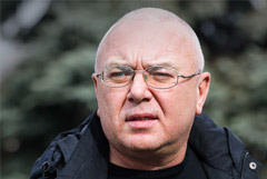 Полиция начала расследование того, как журналист Лобков дважды проголосовал
