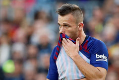 "Ювентус" купил у "Барселоны" полузащитника Артура за 72 млн евро