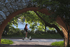 Роспотребнадзор утвердил новый критерий для поэтапного снятия COVID-ограничений