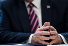 Дефицит бюджета США в июне достиг рекордных $864 млрд