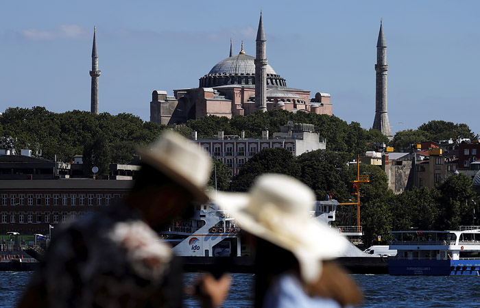 Синод РПЦ призвал мировое сообщество сохранить особый статус собора Святой Софии