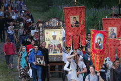 Десять тысяч паломников приняли участие в Крестном ходе на Урале