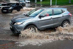 Половина июльской нормы осадков выпала в Москве за несколько часов