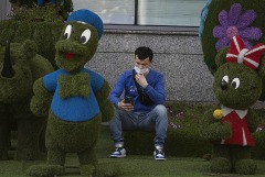 Ученый предрек, что осенью болеть COVID-19 начнут "сидевшие в бункере"