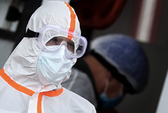 В России за сутки выявлено 4 892 случая COVID-19 в 83 регионах