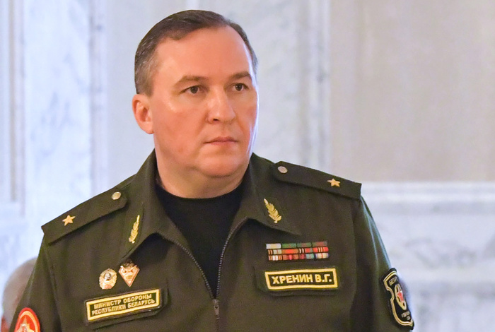 Министр обороны Белоруссии предупредил, что действия силовиков могут использовать как предлог для смены политического курса