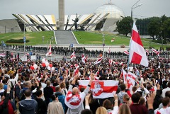Сторонники и противники Лукашенко соберутся на одной площади в Минске