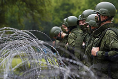 В Кремле надеются, что резерв силовиков Минску не пригодится