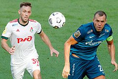 "Локомотив" и "Зенит" сыграли вничью