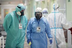 Правительство РФ выделит почти 22 млрд рублей на выплаты медработникам