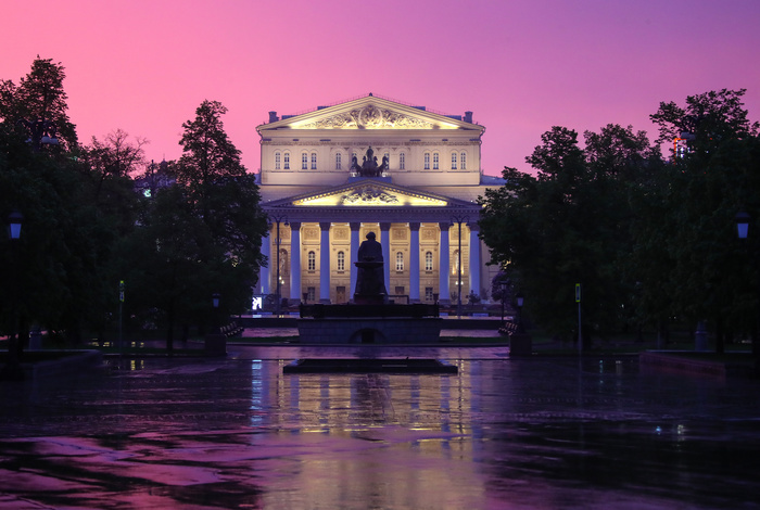 Большой театр откроет новый сезон оперой "Дон Карлос"