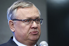 Костин предложил давать вычет по НДФЛ людям с низкими зарплатами