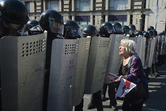 Песков понадеялся, что РФ избежит "белорусского сценария" в 2024 году