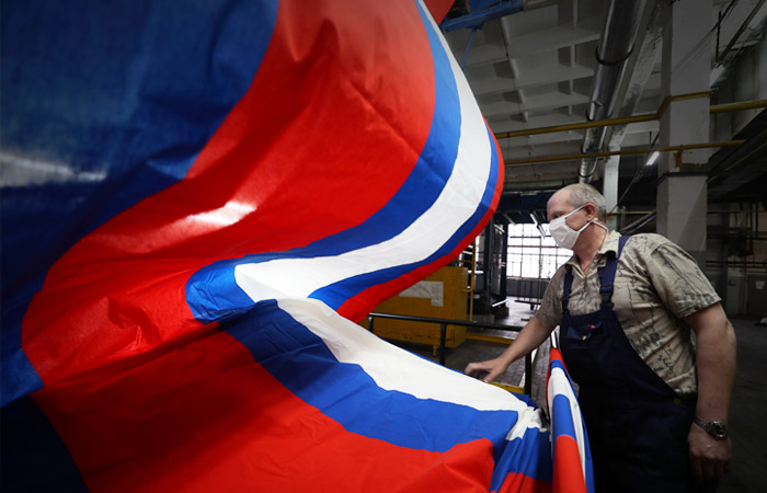 Падение выпуска продукции и услуг в РФ в августе замедлилось до 5,2%